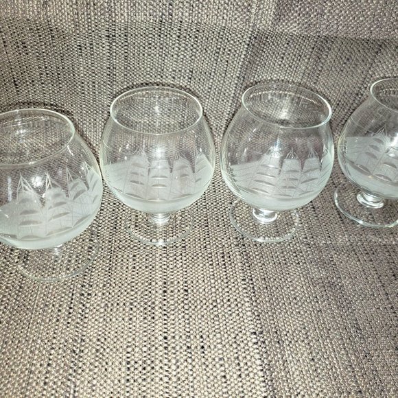 Vintage Etched Clipper Ship Crystal Brandy Decanter Stopper & 4 Snifter Glasses - Picture 7 of 9